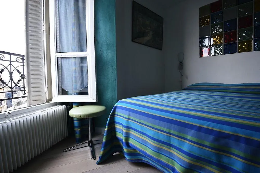 Adonis Sacre Coeur Hotel Roma Париж